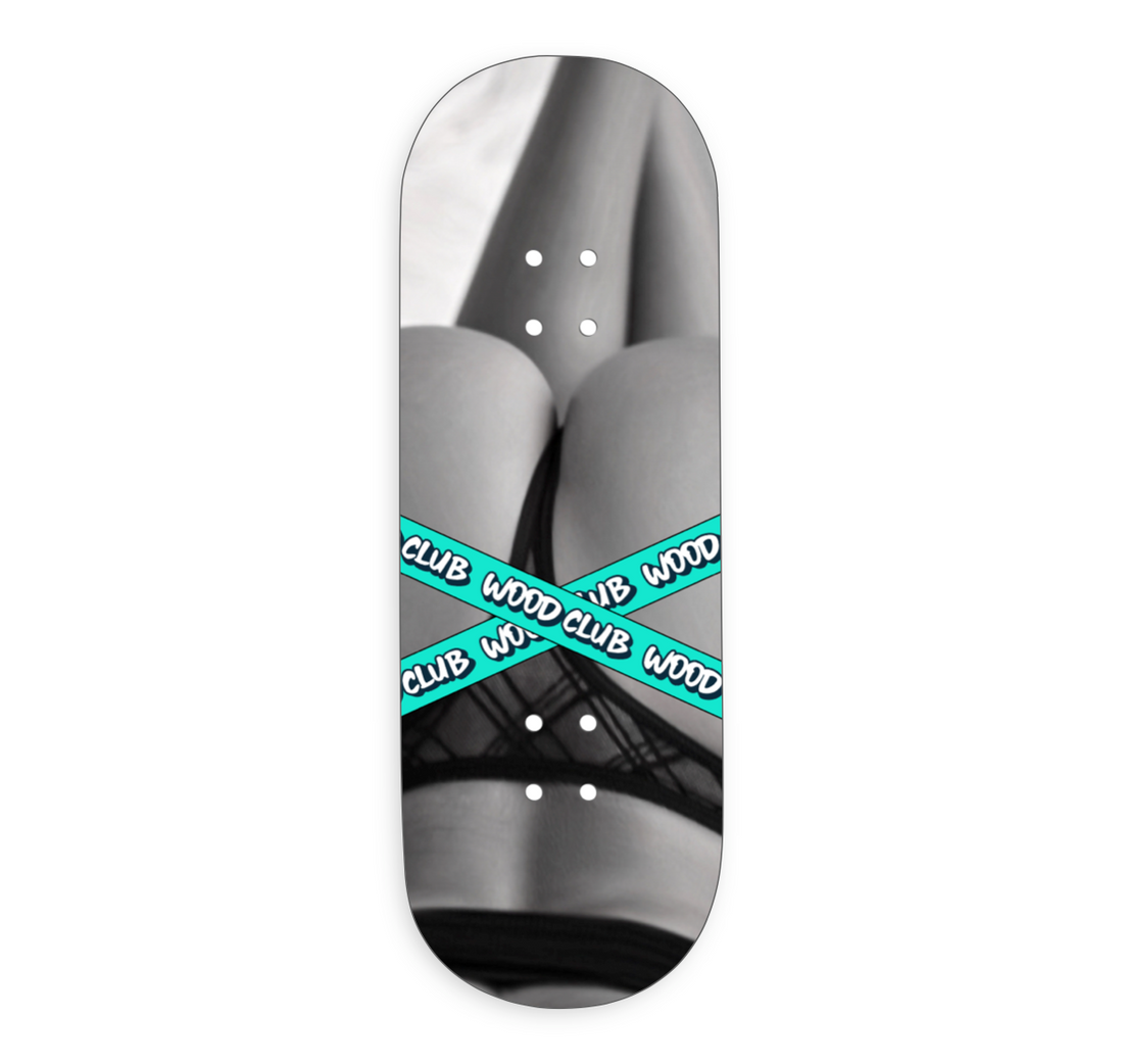 WoodClub EXCLUSIVE Deck en bois de 34mm - "B&W GIRL"