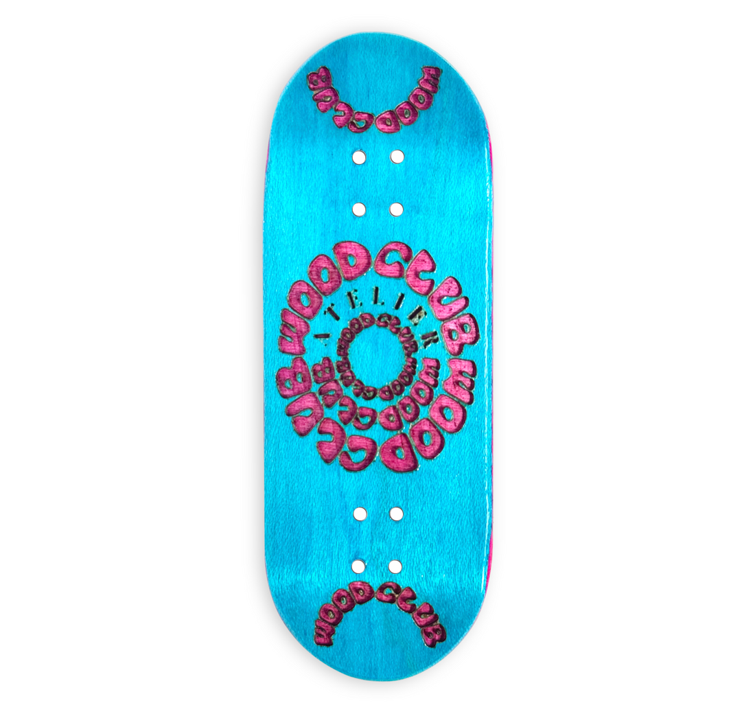 WoodClub ATELIER Deck en bois de 33,7mm - "Lagoon Blue"